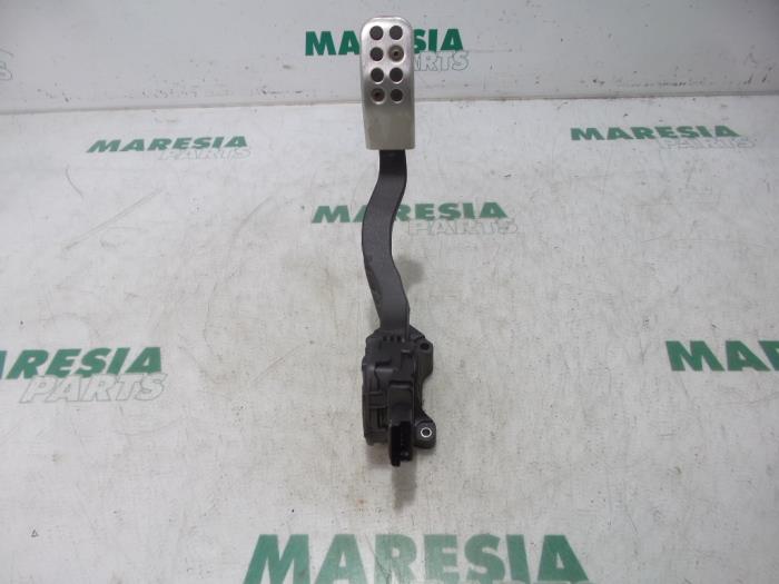 Begagnade Gaspedalsensor Peugeot 308 CC (4B) 1.6 VTI 16V Pris € 29,90 Marginaltabell erbjuds av Maresia Parts