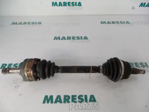 Used Front drive shaft, left Alfa Romeo 166 2.0 Twin Spark 16V Price € 85,00 Margin scheme offered by Maresia Parts