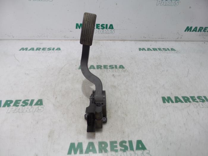 Begagnade Gaspedalsensor Peugeot Boxer (U9) 2.2 HDi 100 Euro 4 Pris € 60,50 Inklusive moms erbjuds av Maresia Parts