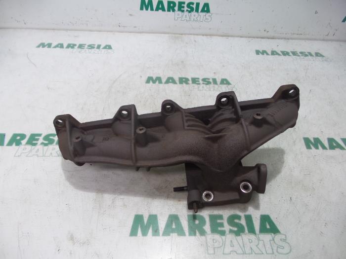 Gebrauchte Abgaskrümmer Alfa Romeo 166 2.4 JTD Preis € 210,00 Margenregelung angeboten von Maresia Parts