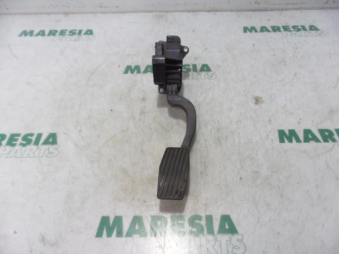 Begagnade Gaspedalsensor Fiat Grande Punto (199) 1.2 Pris € 15,00 Marginaltabell erbjuds av Maresia Parts
