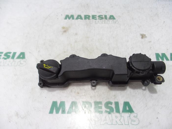 Gebrauchte Ventildeckel Citroen Berlingo 1.6 HDI 16V 75 Preis € 35,00 Margenregelung angeboten von Maresia Parts