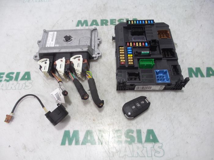Used Engine management computer Peugeot 2008 (CU) 1.2 Vti 12V PureTech 82 Price € 224,95 Margin scheme offered by Maresia Parts