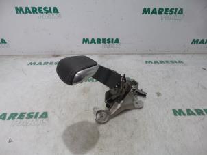 Used Parking brake lever Peugeot 2008 (CU) 1.2 Vti 12V PureTech 82 Price € 50,00 Margin scheme offered by Maresia Parts
