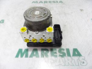 Used ABS pump Citroen DS3 (SA) 1.6 e-HDi Price € 262,50 Margin scheme offered by Maresia Parts