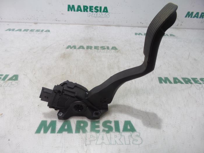 Gebrauchte Gaspedalposition Sensor Peugeot 208 I (CA/CC/CK/CL) 1.2 Vti 12V PureTech 82 Preis € 20,00 Margenregelung angeboten von Maresia Parts