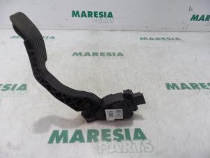 Used Throttle pedal position sensor Peugeot 2008 (CU) 1.6 Blue HDi 100 Price € 20,00 Margin scheme offered by Maresia Parts