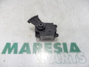 Used Heater valve motor Peugeot 2008 (CU) 1.6 Blue HDi 100 Price € 25,00 Margin scheme offered by Maresia Parts