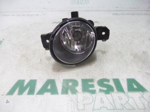 Used Fog light, front right Renault Espace (JK) 3.5 V6 24V Phase I Price € 10,00 Margin scheme offered by Maresia Parts