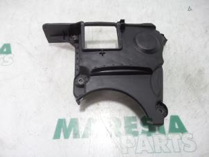 Used Timing cover Renault Scénic II (JM) 1.6 16V Price € 10,00 Margin scheme offered by Maresia Parts