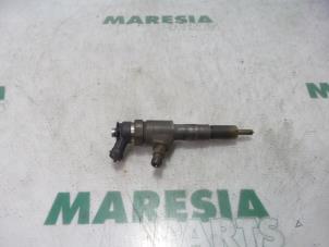 Usagé Injecteur (diesel) Peugeot 206 (2A/C/H/J/S) 1.4 HDi Prix € 85,00 Règlement à la marge proposé par Maresia Parts