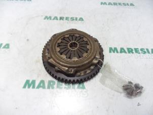 Used Flywheel Renault Clio II (BB/CB) 1.2 16V Price € 50,00 Margin scheme offered by Maresia Parts