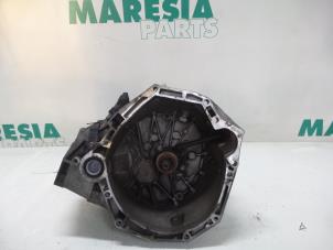 Gebrauchte Getriebe Renault Megane III Coupe (DZ) 1.6 16V Preis € 525,00 Margenregelung angeboten von Maresia Parts