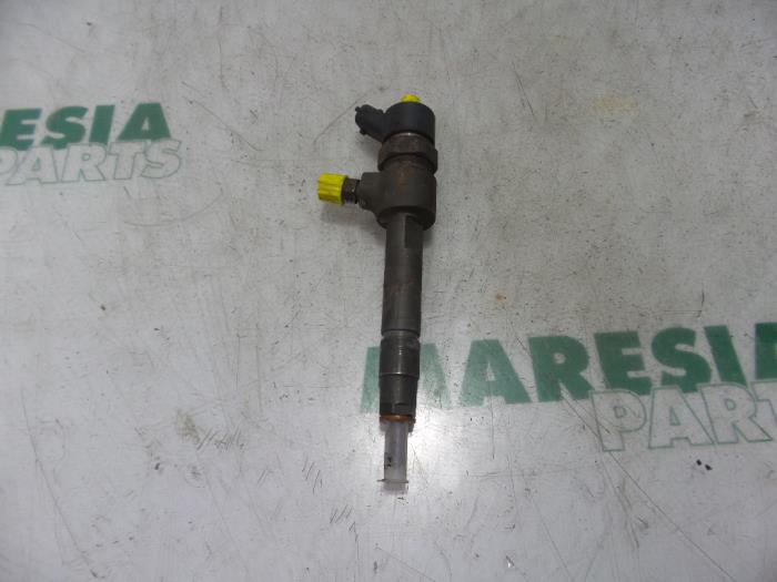 Usagé Injecteurs Fiat Multipla (186) 1.9 JTD 110 Prix € 75,00 Règlement à la marge proposé par Maresia Parts