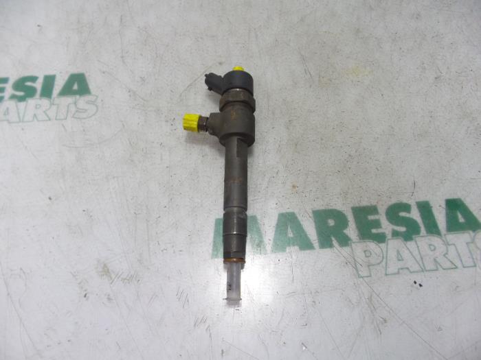 Usagé Injecteurs Fiat Multipla (186) 1.9 JTD 110 Prix € 75,00 Règlement à la marge proposé par Maresia Parts