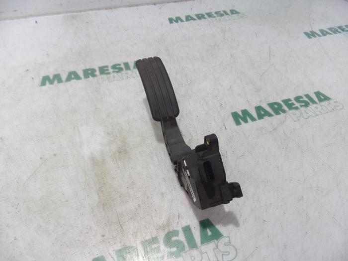 Gebrauchte Gaspedalposition Sensor Renault Megane III Grandtour (KZ) 1.5 dCi 90 Preis € 45,00 Margenregelung angeboten von Maresia Parts
