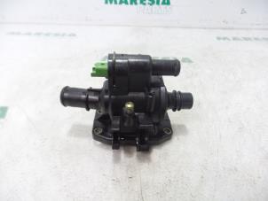 Used Thermostat housing Peugeot 307 (3A/C/D) 1.4 HDi Price € 25,00 Margin scheme offered by Maresia Parts