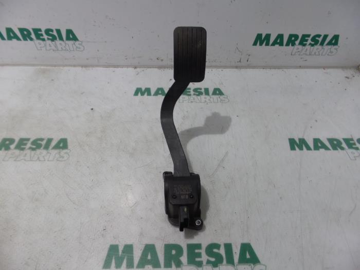Gebrauchte Gaspedalposition Sensor Peugeot 3008 I (0U/HU) 2.0 HYbrid4 16V Preis € 50,00 Margenregelung angeboten von Maresia Parts