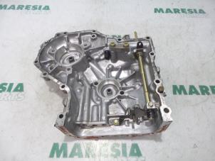 Used Gearbox casing Fiat Punto II (188) 1.2 16V 5-Drs. Price € 40,00 Margin scheme offered by Maresia Parts