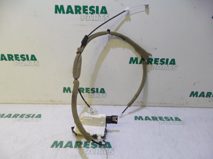 Citroen Berlingo Sliding door lock mechanisms, right stock