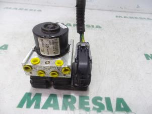 Used ABS pump Fiat Doblo Cargo (263) 1.3 MJ 16V DPF Euro 5 Price € 262,50 Margin scheme offered by Maresia Parts