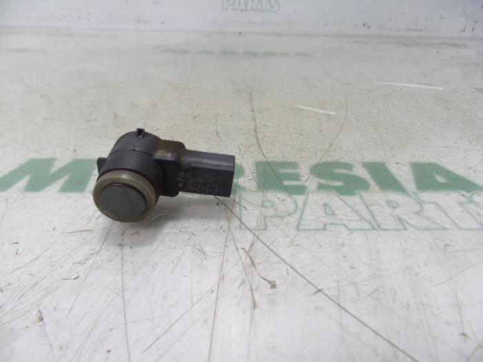 Usados Sensor PDC Peugeot 607 (9D/U) 2.7 HDi V6 24V Precio € 25,00 Norma de margen ofrecido por Maresia Parts