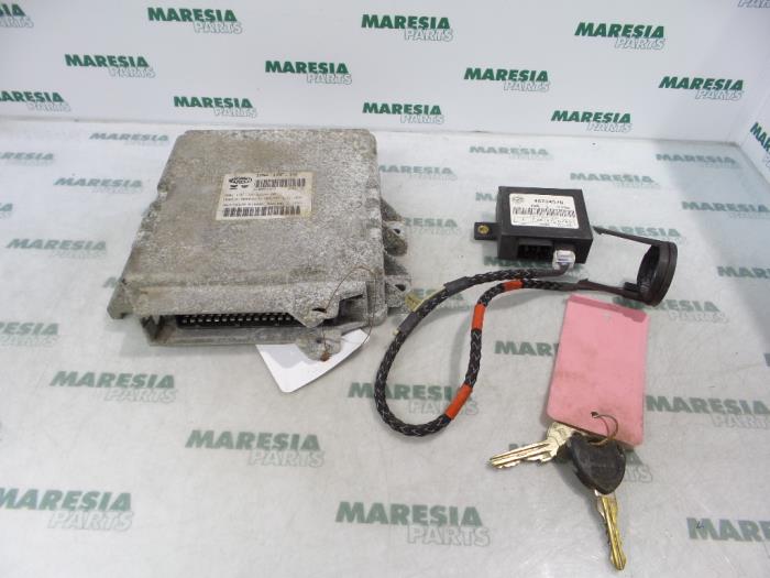 Used Engine management computer Lancia Delta (836) 1.6 16V HPE Price € 25,00 Margin scheme offered by Maresia Parts