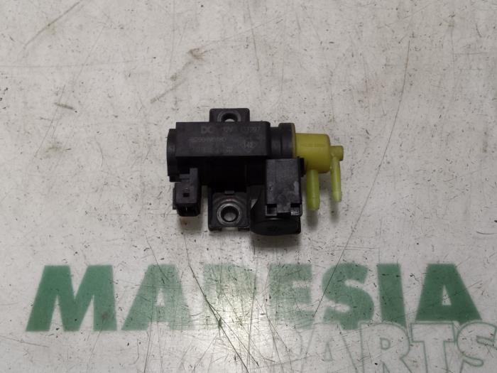 Usagé Régulateur pression turbo Dacia Dokker Express (8S) 1.5 dCi 75 Prix € 42,35 Prix TTC proposé par Maresia Parts