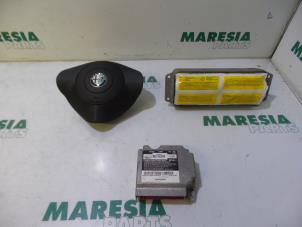 Używane Zestaw + Modul poduszki powietrznej Alfa Romeo 147 (937) 1.9 JTDM Cena € 131,25 Procedura marży oferowane przez Maresia Parts