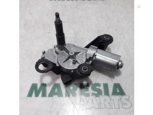 Used Rear wiper motor Renault Kangoo Express (FW) 1.5 dCi 90 FAP Price € 72,60 Inclusive VAT offered by Maresia Parts