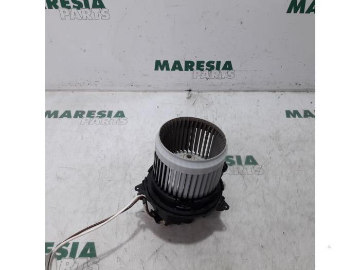 Used Dacia Lodgy Js 1 2 Tce 16v Heating And Ventilation Fan Motor r Maresia Parts Proxyparts Com