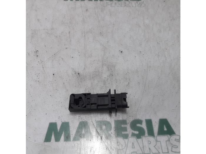 Gebrauchte Luftmengenmesser Alfa Romeo MiTo (955) 1.3 JTDm 16V Preis € 105,00 Margenregelung angeboten von Maresia Parts