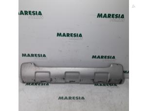Gebrauchte Stoßstangenteil Mitte vorne Peugeot Bipper (AA) 1.4 HDi Preis € 90,75 Mit Mehrwertsteuer angeboten von Maresia Parts