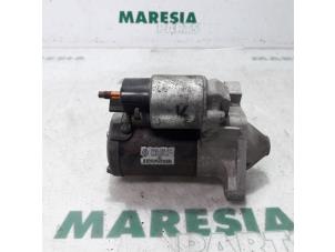 Used Starter Renault Modus/Grand Modus (JP) 1.4 16V Price € 50,00 Margin scheme offered by Maresia Parts