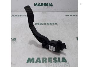 Used Throttle pedal position sensor Citroen C4 Cactus (0B/0P) 1.6 Blue Hdi 100 Price € 20,00 Margin scheme offered by Maresia Parts