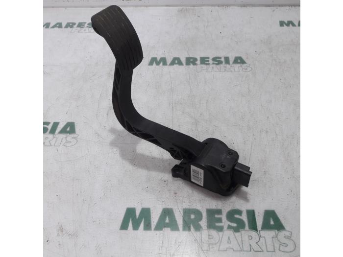 Begagnade Gaspedalsensor Citroen Berlingo 1.6 Hdi, BlueHDI 75 Pris € 60,50 Inklusive moms erbjuds av Maresia Parts