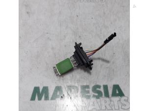 Used Heater resistor Citroen C3 Pluriel (HB) 1.4 Price € 40,00 Margin scheme offered by Maresia Parts
