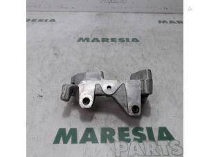 Used Engine mount Peugeot Partner Tepee (7A/B/C/D/E/F/G/J/P/S) Price € 60,50 Inclusive VAT offered by Maresia Parts