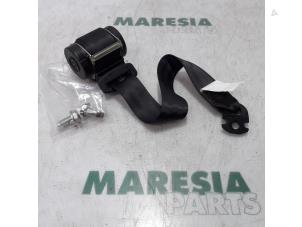 Used Rear seatbelt, right Fiat Punto Evo (199) 1.3 JTD Multijet 85 16V Euro 5 Price € 25,00 Margin scheme offered by Maresia Parts