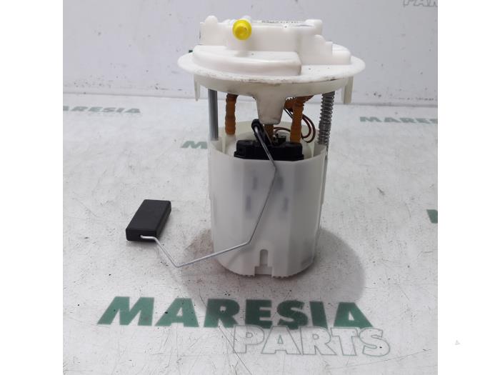 Usagé Pompe à carburant Citroen C3 Picasso (SH) 1.4 16V VTI 95 Prix € 20,00 Règlement à la marge proposé par Maresia Parts