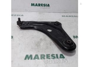 Usagé Bras de suspension bas avant gauche Citroen C3 Picasso (SH) 1.4 16V VTI 95 Prix € 35,00 Règlement à la marge proposé par Maresia Parts