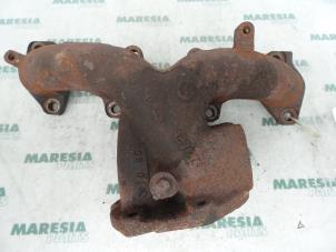 Used Exhaust manifold Fiat Punto II (188) 1.9 DS 60 3-Drs. Price € 60,00 Margin scheme offered by Maresia Parts
