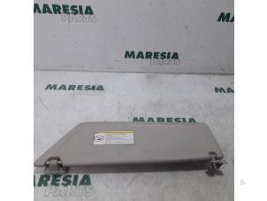Used Sun visor Citroen C4 Grand Picasso (UA) 2.0 HDiF 16V 135 Price € 50,00 Margin scheme offered by Maresia Parts