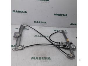 Used Window mechanism 2-door, front right Citroen C3 Pluriel (HB) 1.6 16V Price € 50,00 Margin scheme offered by Maresia Parts