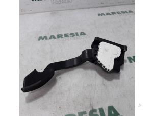 Gaspedalposition Sensor van een Fiat Punto III (199) 0.9 TwinAir Turbo 100 2015