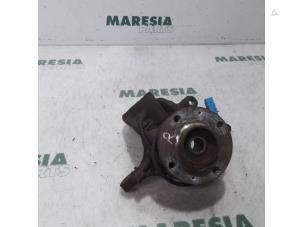 Used Knuckle, front right Citroen C3 Pluriel (HB) 1.6 16V Price € 19,99 Margin scheme offered by Maresia Parts