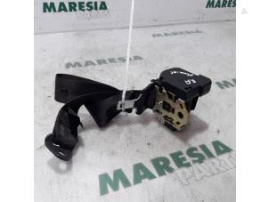 Usados Cinturón de seguridad derecha detrás Citroen Pluriel Precio € 65,00 Norma de margen ofrecido por Maresia Parts