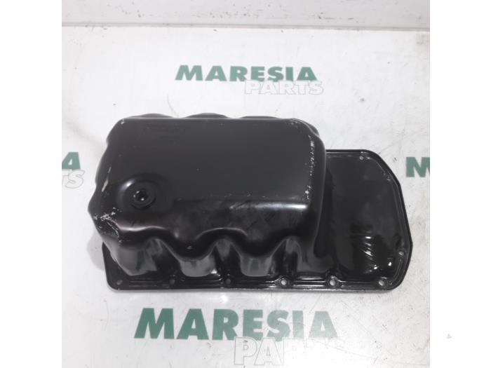 Gebrauchte Ölwanne Peugeot 207/207+ (WA/WC/WM) 1.4 16V VTi Preis € 24,99 Margenregelung angeboten von Maresia Parts