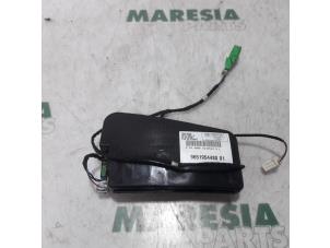 Used Seat airbag (seat) Peugeot 607 (9D/U) 2.7 HDi V6 24V Price € 35,00 Margin scheme offered by Maresia Parts