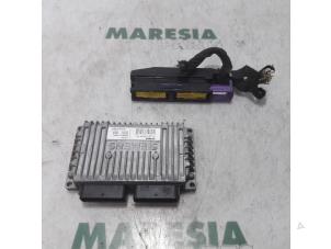 Usados Ordenador de caja automática Peugeot 307 CC (3B) 2.0 16V Precio € 75,00 Norma de margen ofrecido por Maresia Parts